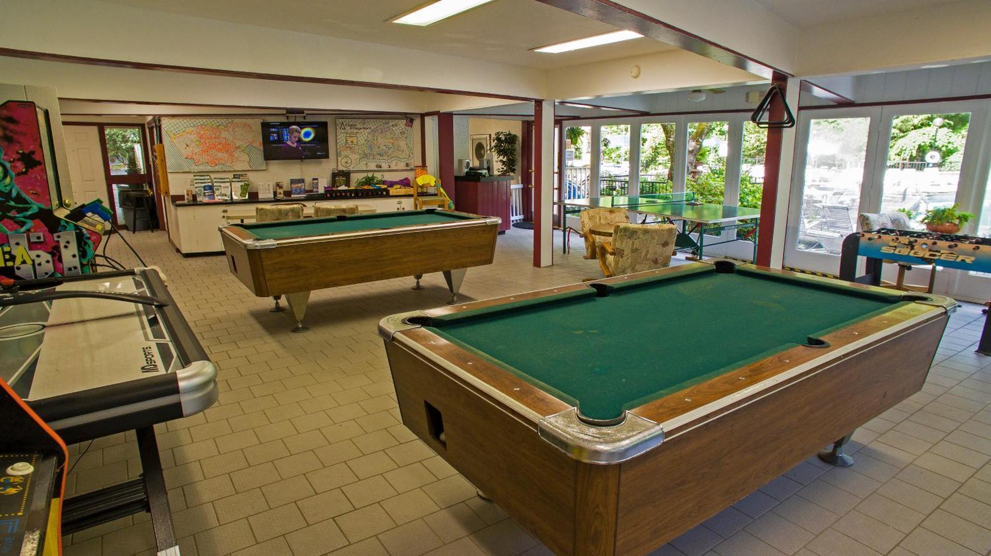 Daya, Hot Tub, Pool Table, 1089 Of Free Attraction Tickets For Each Paid Day, Dollywood And More! Gatlinburg Zimmer foto