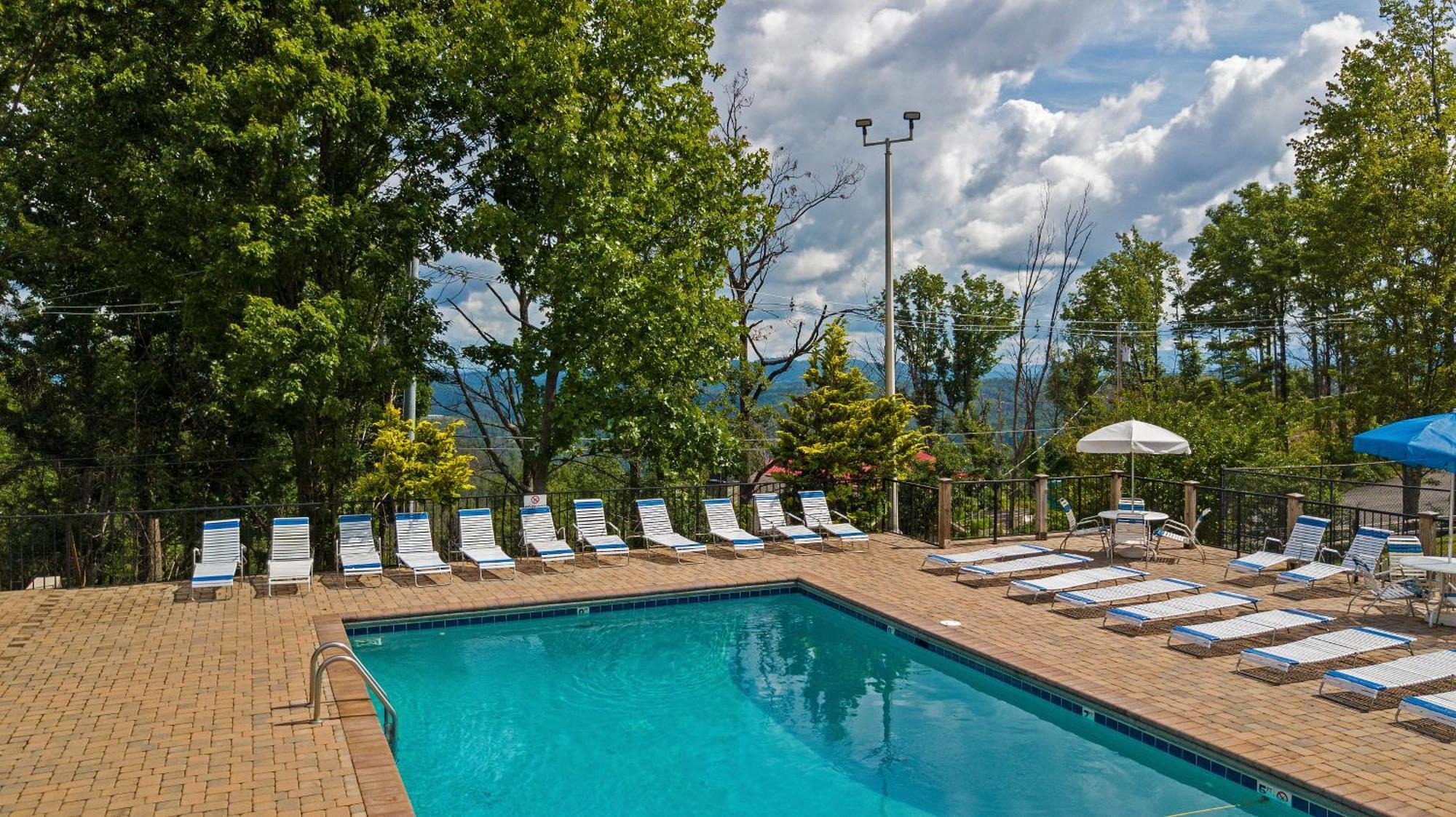 Daya, Hot Tub, Pool Table, 1089 Of Free Attraction Tickets For Each Paid Day, Dollywood And More! Gatlinburg Zimmer foto